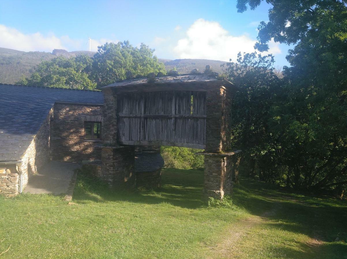 Albergue De La Naturaleza O Vilar - Mondoñedo מראה חיצוני תמונה